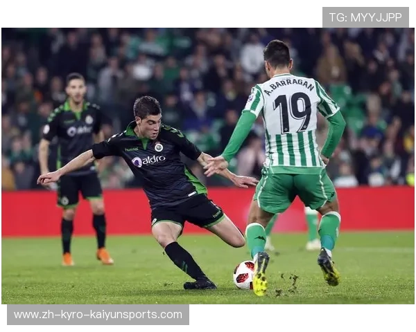 对比2024赛季意甲与西甲积分榜前三强球队表现